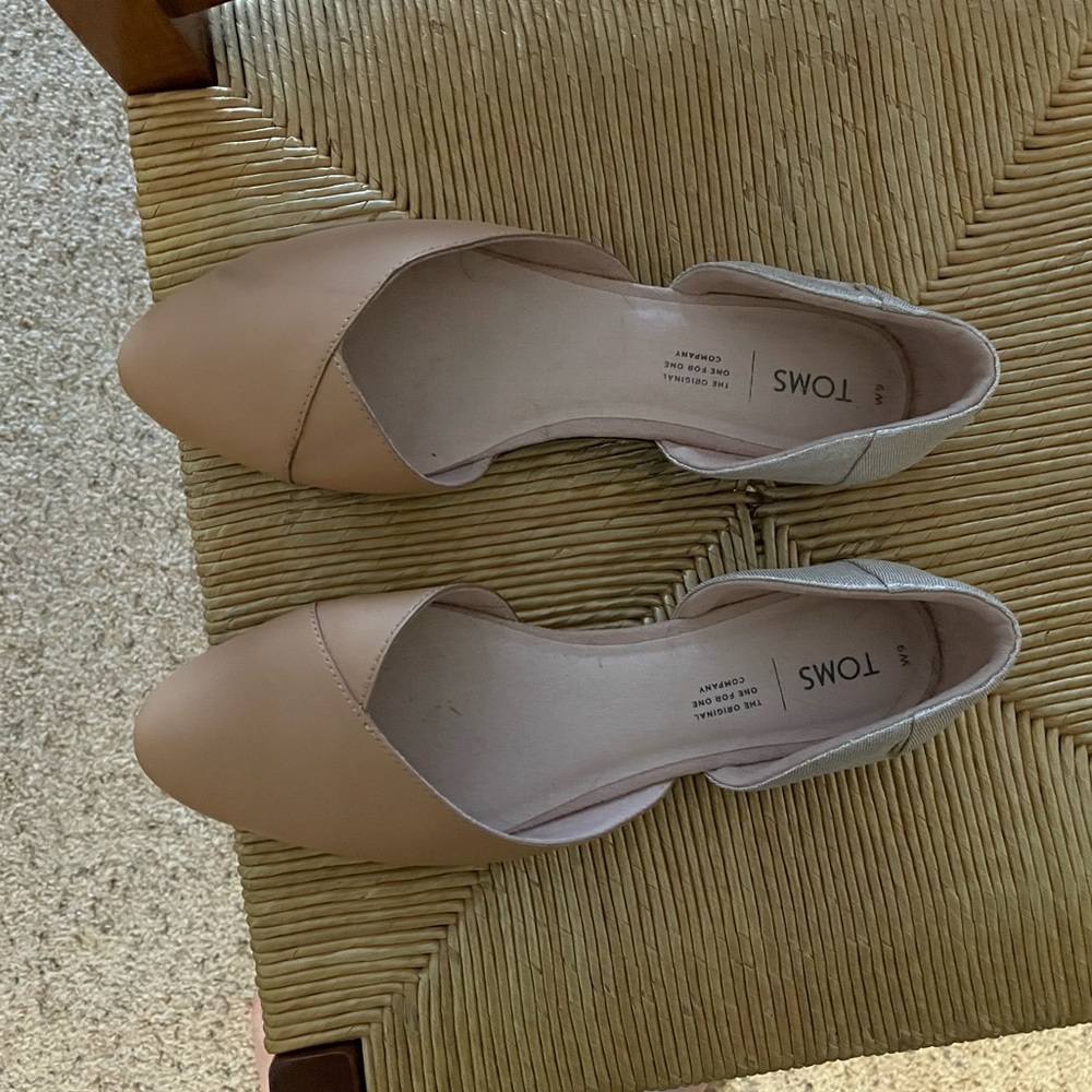 TOMS flats